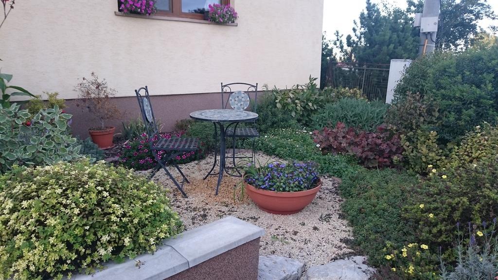 Rekreacny Dom Sisi Hotel Podhajska Bagian luar foto